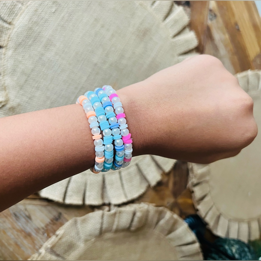 NEW Handmade 4pc Clay Bead Bracelet Set